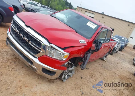 2022 Ram 1500 Big Horn 4X4 6'4 Box from USA, damaged, VIN 1C6SRFMT9NN131094